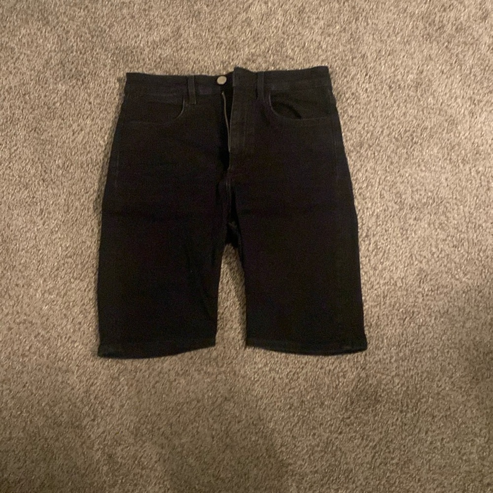 Women’s COS Black demin shorts knee length W27